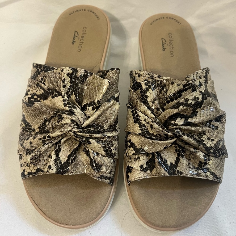 Clarks Collection Women's Snake Animal Print Sandals Slip On Wedge 8W